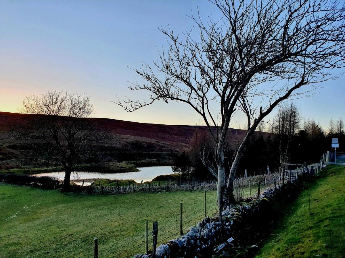 Wales' Highest Village - The Chartist Cottage - Trefil Tredegar Exteriör bild